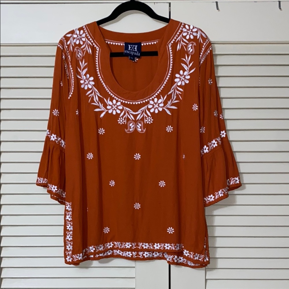Escapada Orange Blouse with Embroidered Details
